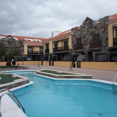 Duplex El Medano Apartmán *